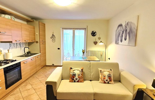 Ponte Arche Appartement | Refined Apt in the heart of the Giudicarie Valleys, just steps from Terme Comano