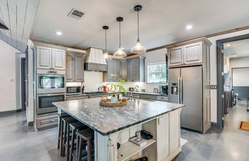 Emory Maison | Refined Lake Retreat on Lake Fork in Emory, TX, fishing, kayaking, antiquing