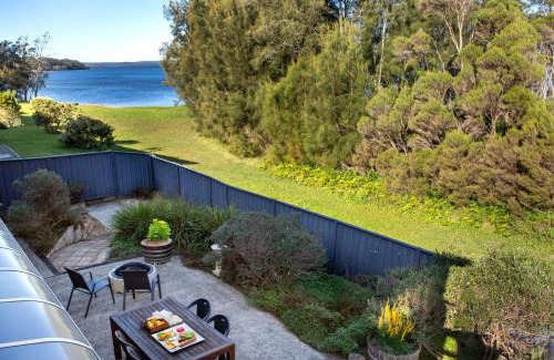 Basin View Maison | Reflections Pet Friendly Waterfront