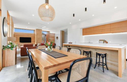 Point Lonsdale Maison | REFRESH at Lonnie