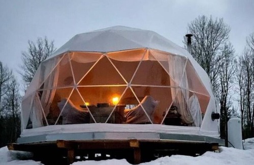Central Alberta Maison | Refuge Bay's Ignis Dome - Luxury Off Grid Escape