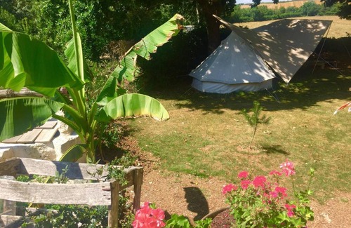Auchay-sur-Vendee Autre | Refuge de Campagne " le Bivouac "