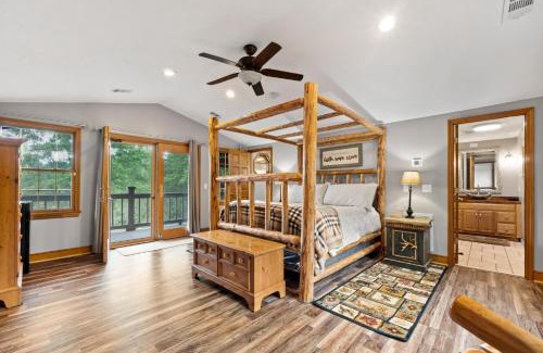 Griffin Maison | Refuge Ranch Lodge Cozy Log Cabin by the Lake Privacy Weddings