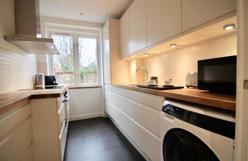 Charlottenlund Appartement | Refurbished 1-BR apartment in Charlottenlund - 180