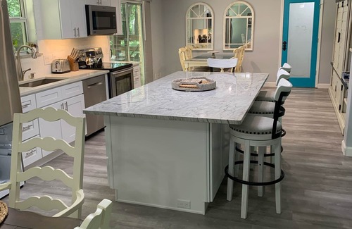 Oak Point Maison | Regatta Retreat