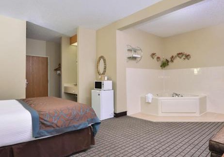 Geneseo Hôtel | Regency Inn Geneseo IL I-80
