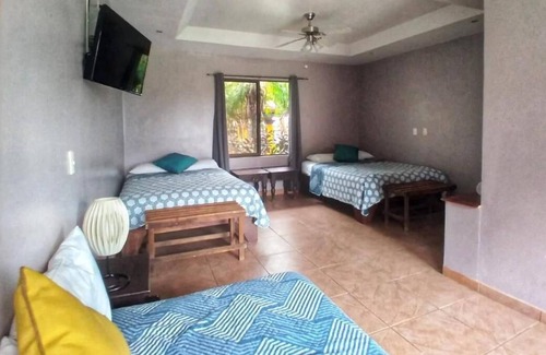Puente de Piedra Hôtel | RegenerateWellnessCenterVillasEscondidas