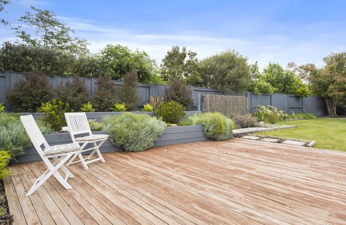 Martinborough Maison | Regent Retreat – Martinborough Holiday Home