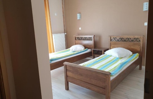 Baile Unu Mai Maison | Regent Welcome