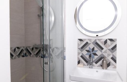 Choisy-le-Roi Appartement | Rehoboth