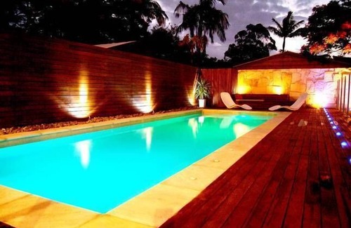 Runaway Bay Maison | REIKI MAISON DE VACANCES Runaway Bay