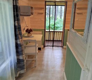 Jabara Maison | Reinholdi metsamaja
