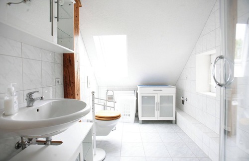 Herzsprung Appartement | Reitpension Wiesengrund: cozy apartment on a riding and farm