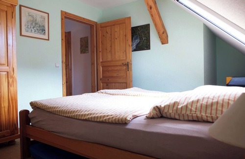 Herzsprung Appartement | Reitpension Wiesengrund: cozy apartment on a riding and farm