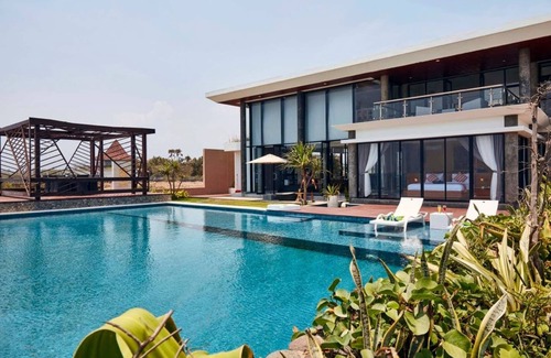 Selemadeg Villa | Ressourcez-vous, refuge absolu en bord de mer!