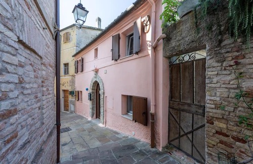 Gallignano Maison | Relais Castel d'Emilio - Casa BLU