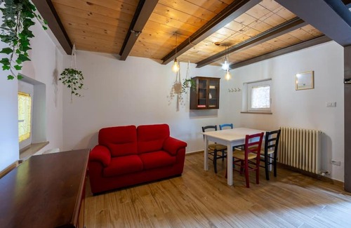 Gallignano Maison | Relais Castel d'Emilio - Casa BLU
