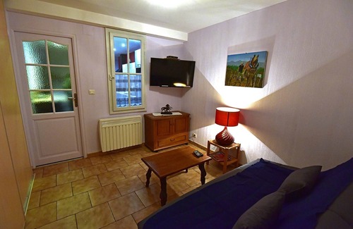 Marville Maison | Relais Ermesinde : Gîte à la campagne