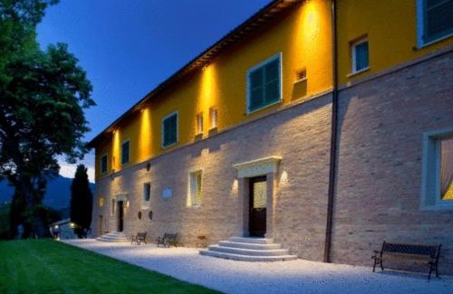 Camerino Hôtel | Relais Villa Fornari