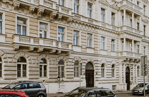 Prague 2 Appartement | Relax and dream in blue apt, 3mins to Wenceslas sq., BLUE
