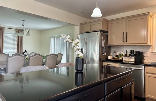 Brockton Maison | Relax and Explore: Family Friendly Home Near Boston's Best!