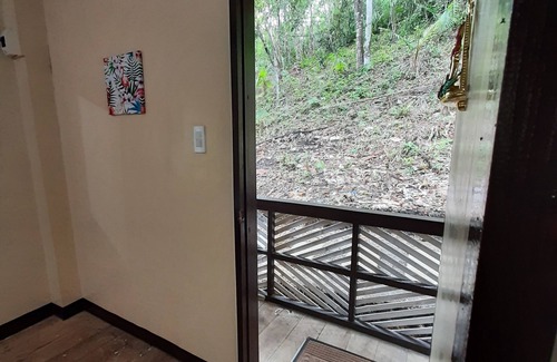 Batuan Cottage | détendez-vous et rechargez-vous après une longue journée d'aventure!