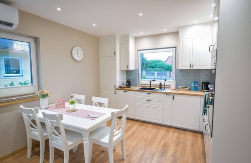 Oswiecim Appartement | Relax and unwind in a cosy atmosphere with a unique view.