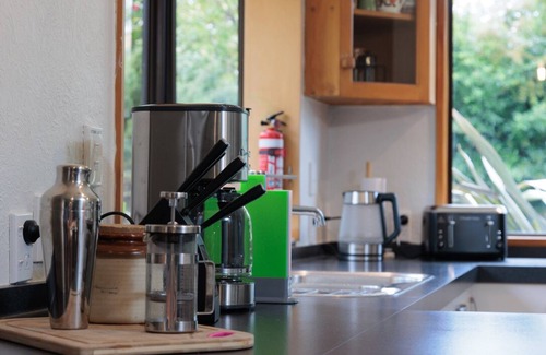 Blenheim Maison | Relax and unwind in your home away from home in a large private home