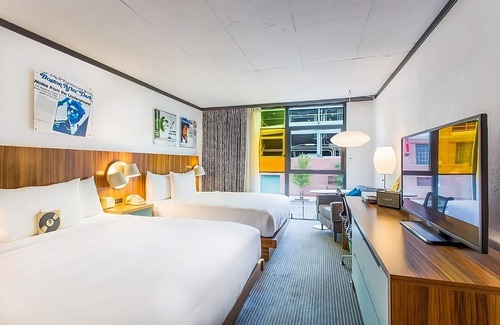 West Fens Hôtel | Relax and Unwind! Near Boston Common! Pets are Welcome! Valet Parking, Pool!