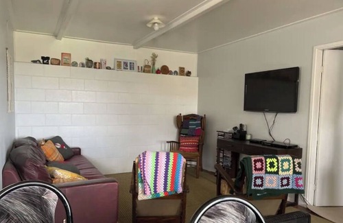 Te Mata Maison | Relax at the beach with waterholes, boat ramps and stunning bush walks!