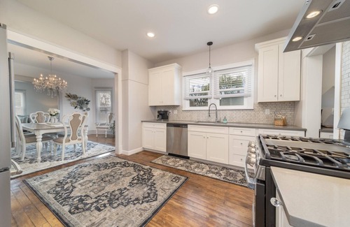 Grand Junction Maison | Relax at this charming, cozy DT hideaway - Pet friendly