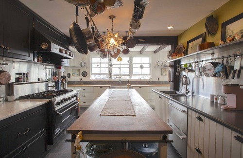 Westport Point Lit Et Petit-Déjeuner | Relax by the sea! Bed & Breakfast room near Horseneck State Beach