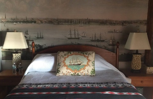 Westport Point Lit Et Petit-Déjeuner | Relax by the sea! Bed & Breakfast room near Horseneck State Beach