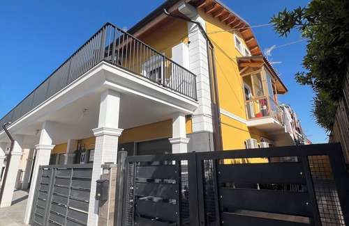Lido di Campomarino Appartement | Relax by the Sea – Cozy 2-Bedroom Apartment with Terrace in Campomarino lido