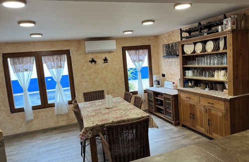 Carrizosa Chalet De Ski | Relax, Confort y Calidad van de la Mano en Esta Casa!!