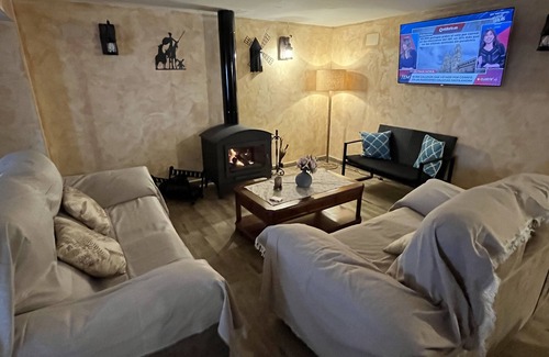 Carrizosa Chalet De Ski | Relax, Confort y Calidad van de la Mano en Esta Casa!!