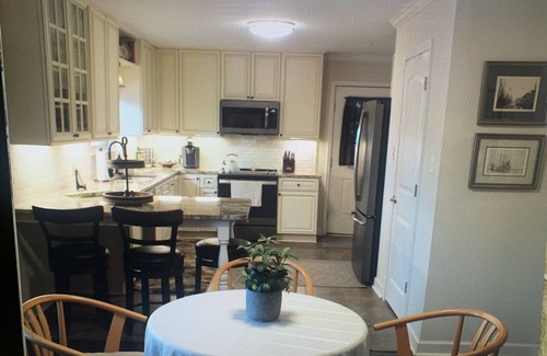 Eden Cottage | Relax here. Small town charm a short drive to Savannah, Hilton Head, and Pooler.
