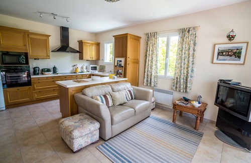 Cournanel Villa | Détendez-vous dans le confort et le style dans la belle vallée de l'Aude