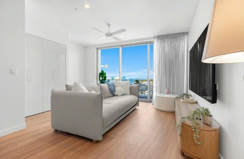 Bokarina Appartement | Relax in Resort-style Serenity with Stunning Views