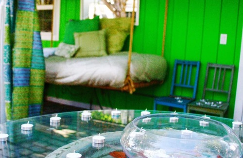 Lantern District Cottage | Détendez-vous à l'Bitchin 'Beach House!