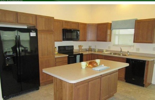 Fruitland Park Maison | Relax in Style--The Village of Pine Hills