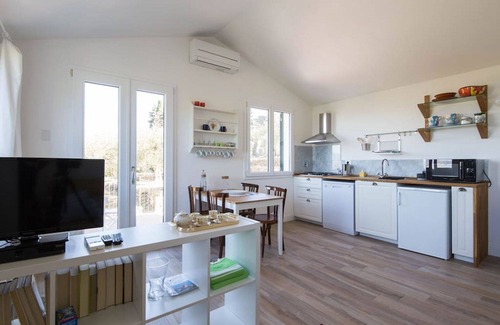 Imperia Appartement | Détendez-vous dans les oliviers - 5 km du centre et des plages - Appartamento Corbezzolo