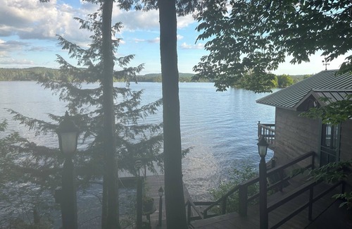 Eagle Bay Cabine | Relax Lake Front 2-night minimum. Dogs welcome.
