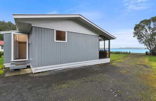 Lake Okataina Cottage | Détente au bord du lac - Lac Rotoiti Bach