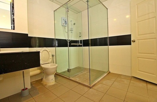 Downtown George Town Appartement | Détendez-vous sur un lit céleste après une longue journée
