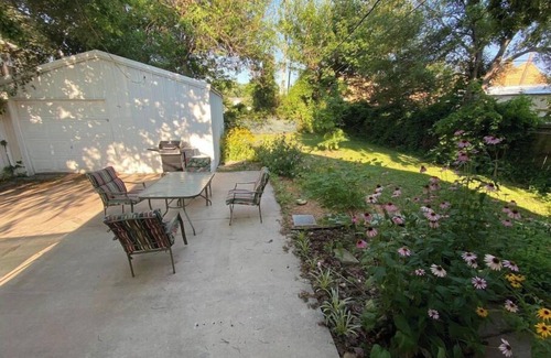 Ponca City Maison | Relax on Lake- cozy, spacious, and stylish
