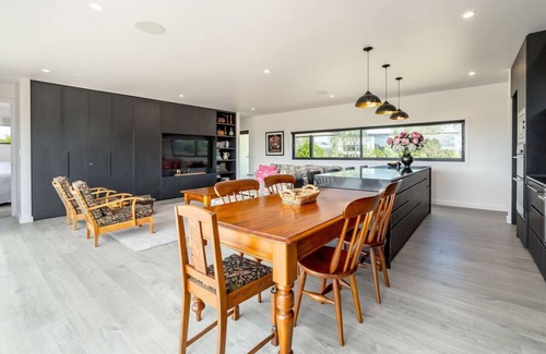Martinborough Appartement | Relax on the Deck, Martinborough