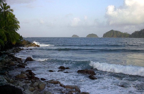 Isla Grande Cottage | Détendez-vous, jouez et profitez de la brise des îles des Caraïbes et de l'ambiance locale