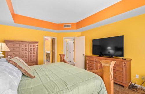 Rio Verde Appartement | Relax Recharge and Soak in Mountain Views with Pool, Tennis and 55 Plus Resort Style Stay