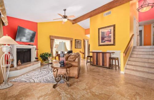 Rio Verde Appartement | Relax Recharge and Soak in Mountain Views with Pool, Tennis and 55 Plus Resort Style Stay